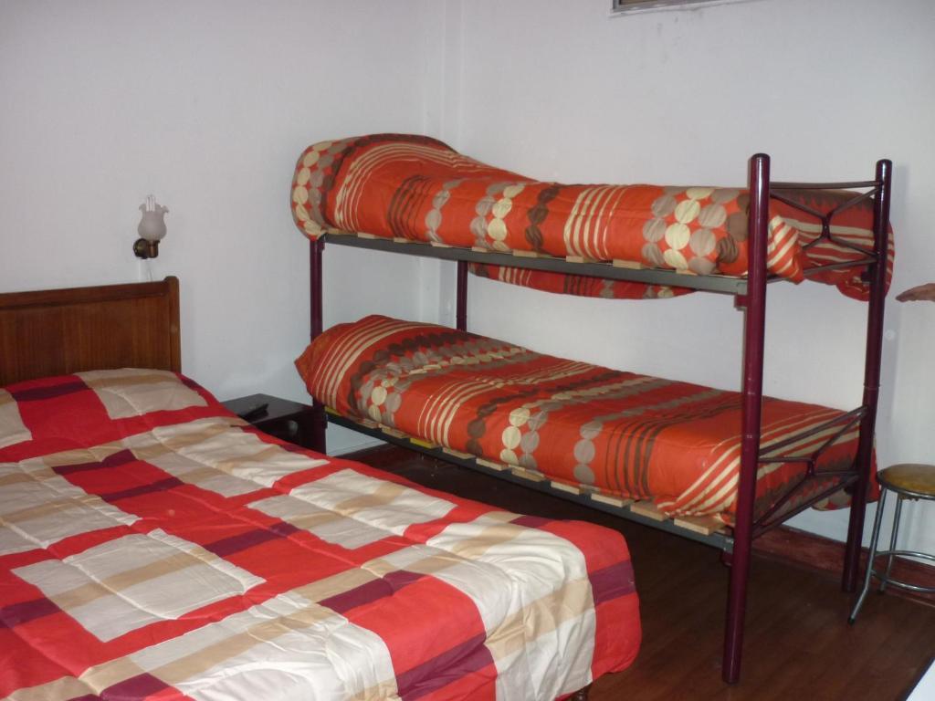 Guest house Residencial Plaza Italia 2*